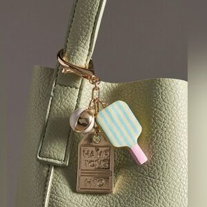 ANTHROPOLOGIE City Bag Charm Hamptons nwt